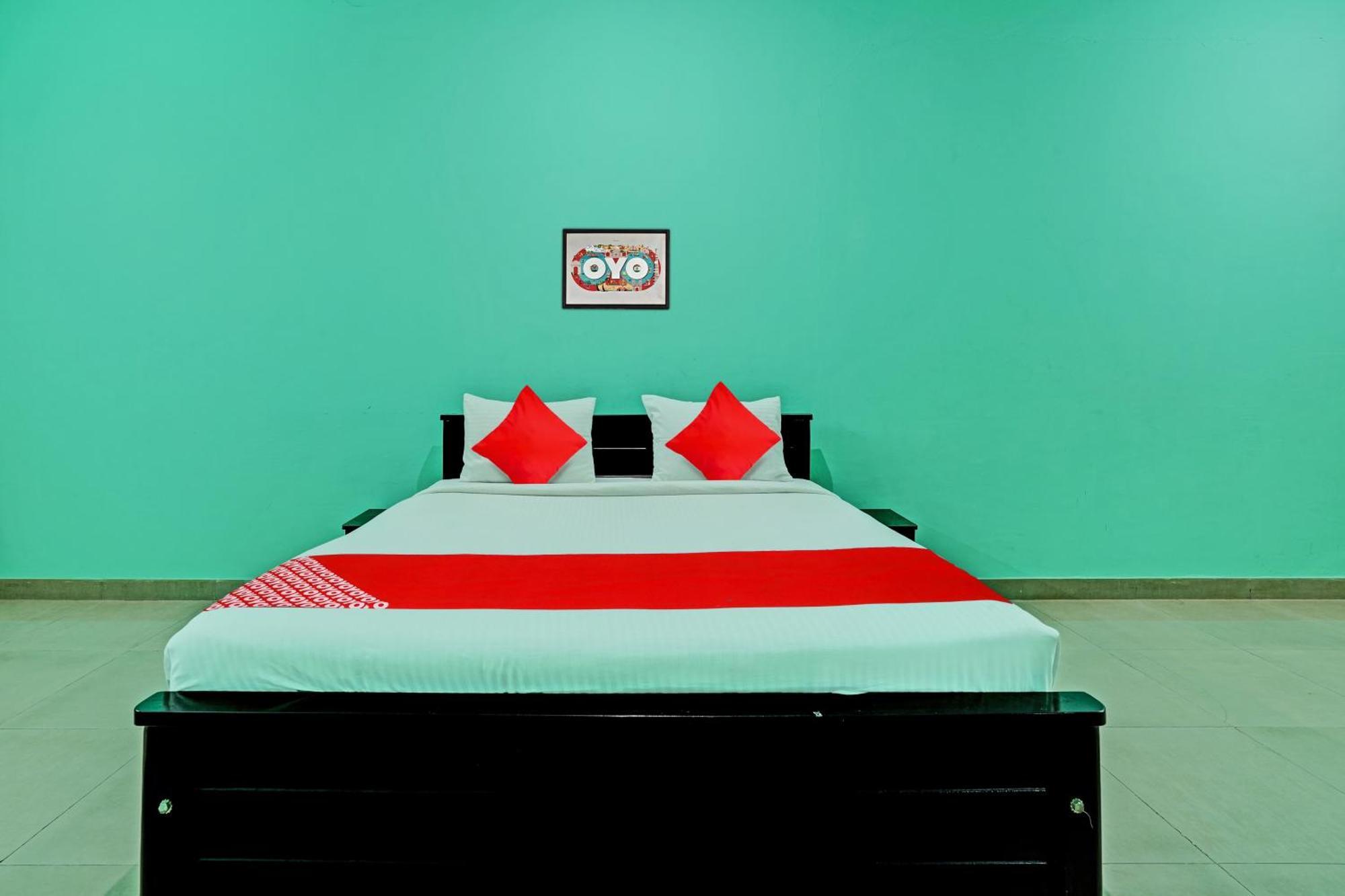Super Collection O Druvi Corporate Hotel Kammasandra Bagian luar foto