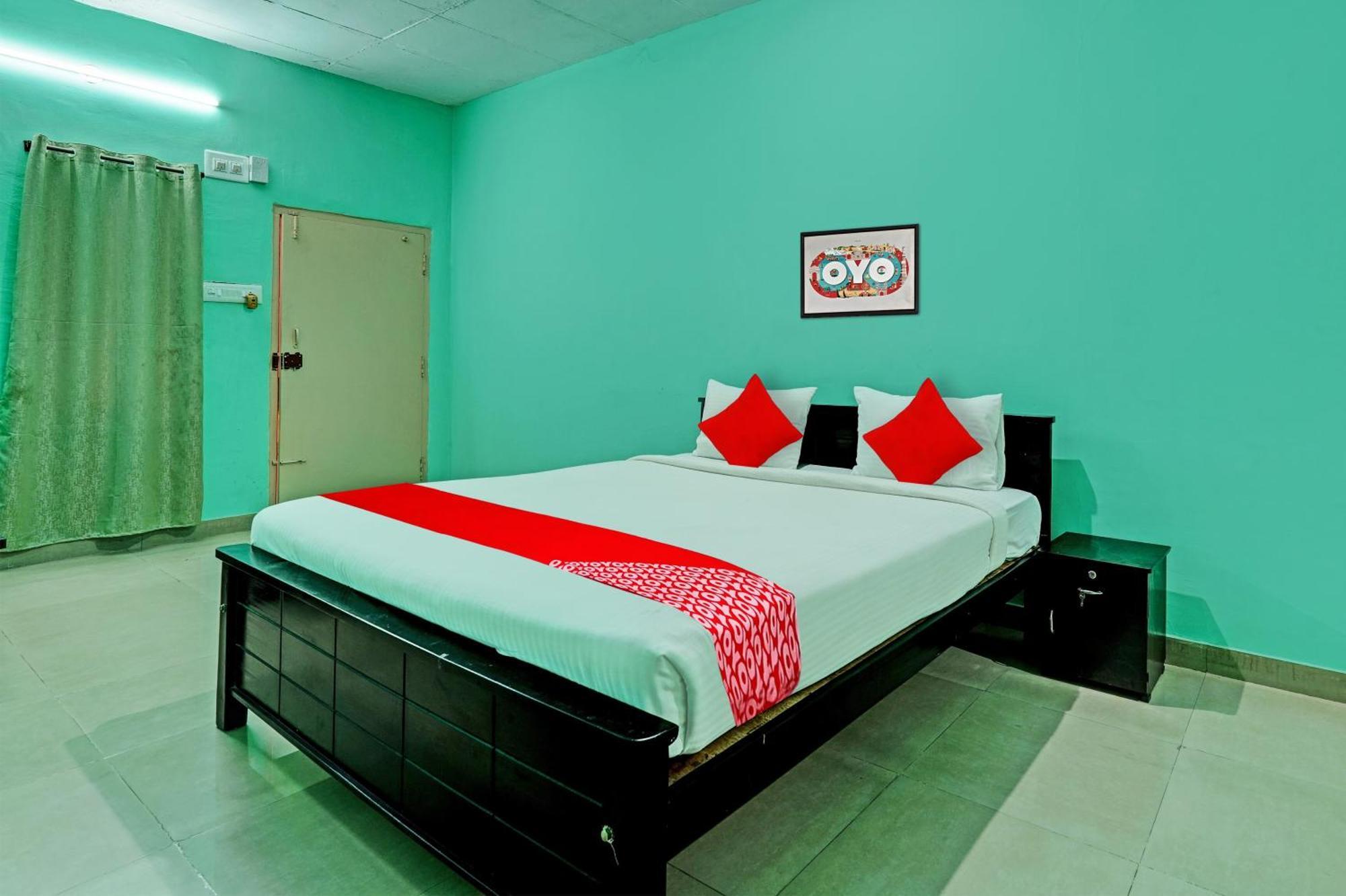 Super Collection O Druvi Corporate Hotel Kammasandra Bagian luar foto